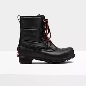 HUNTER black NWOT quilted lace-up ankle boots